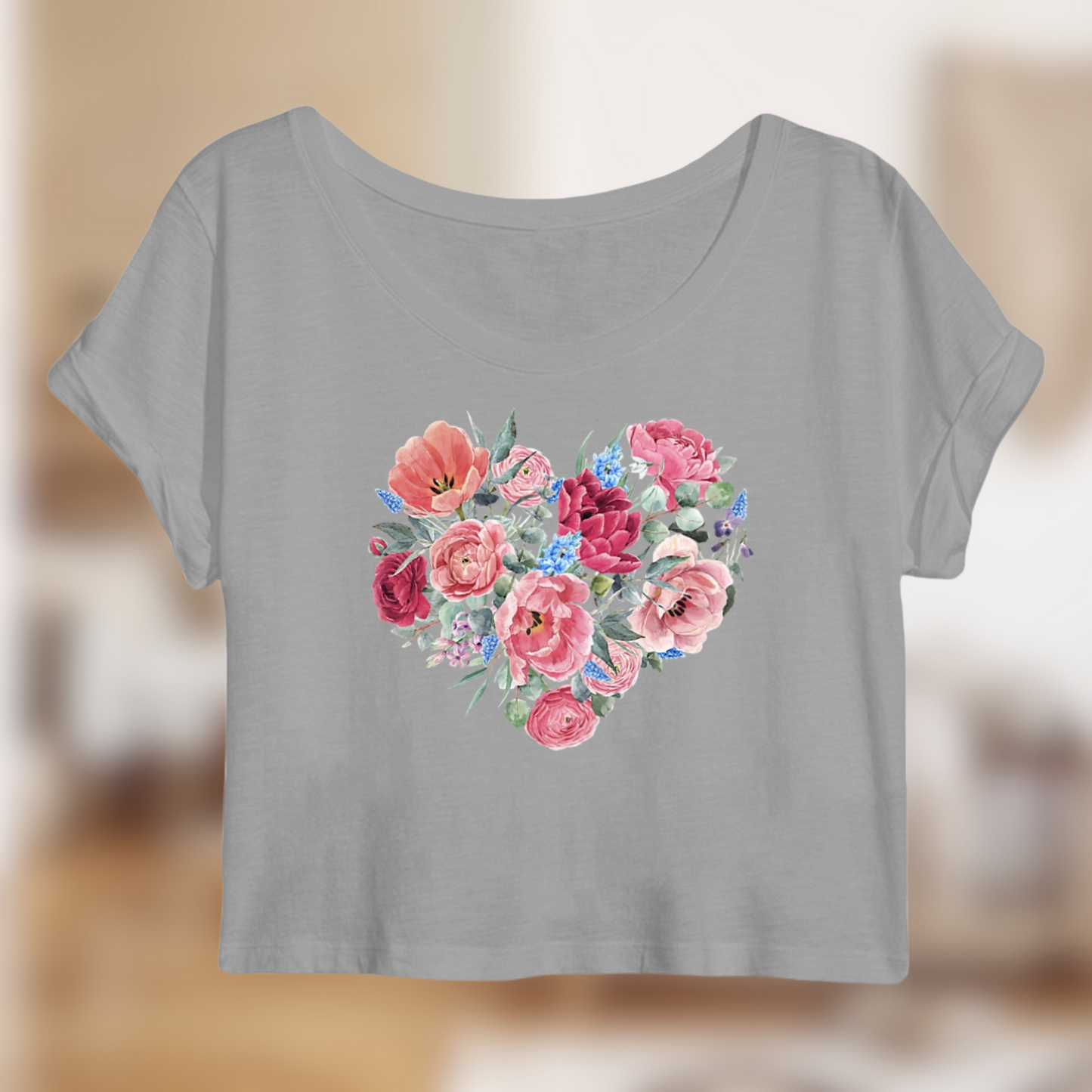 Crop top Femme “Floral” – Le cœur fleuri de l’été🌸💕