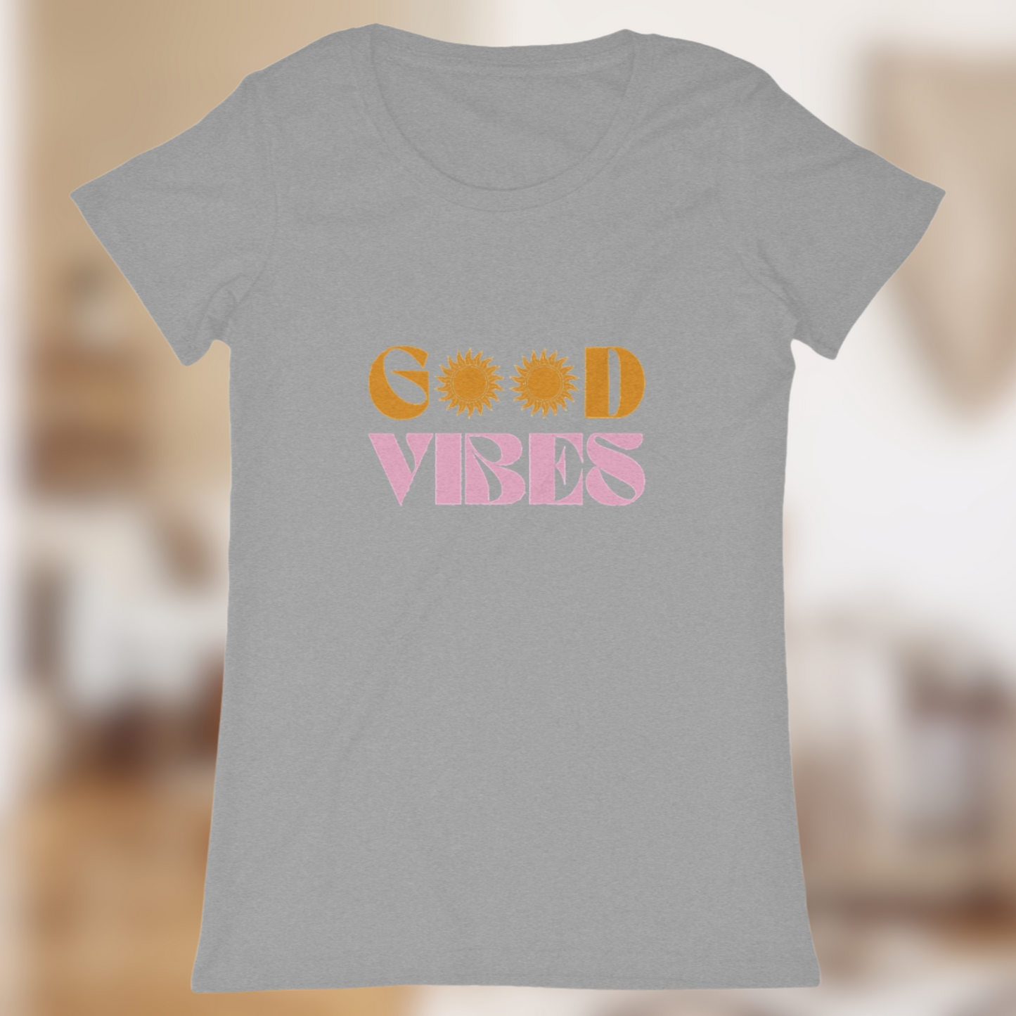 T-shirt Femme “Good Vibes” – L’énergie positive dans ton dressing🌷✨