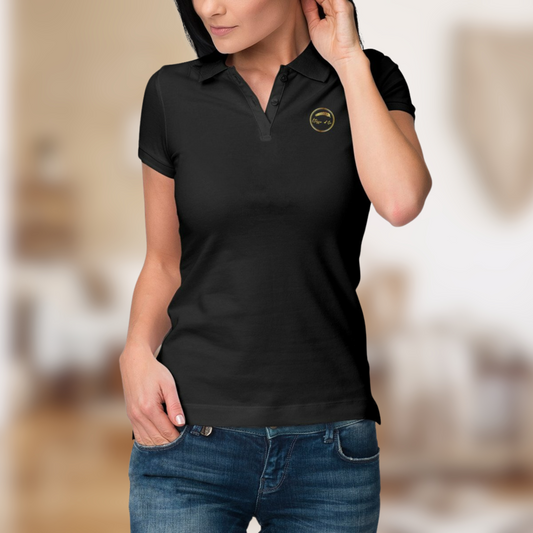 Polo Femme “Étoffe d’Or” – Élégance sobre, touche dorée